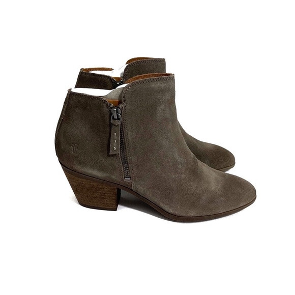 Frye Women’s Size 9 M Taupe Judith Zip Suede Leather Stacked Heel Bootie Boots - Picture 2 of 10